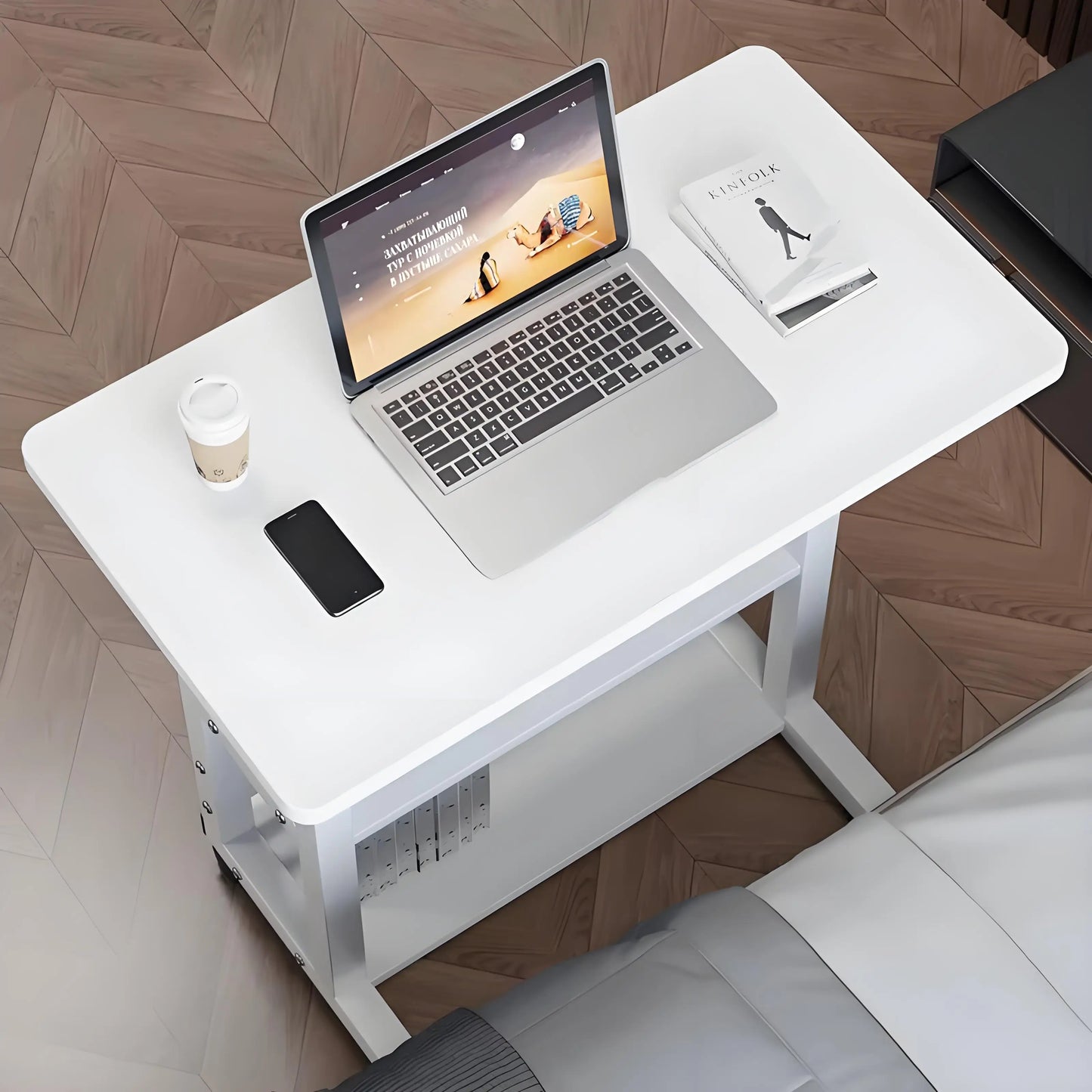 Mesa Auxiliar Doble Capa con Ruedas – Escritorio Portátil de Cama con Estante de Almacenamiento para Laptop y Dormitorio