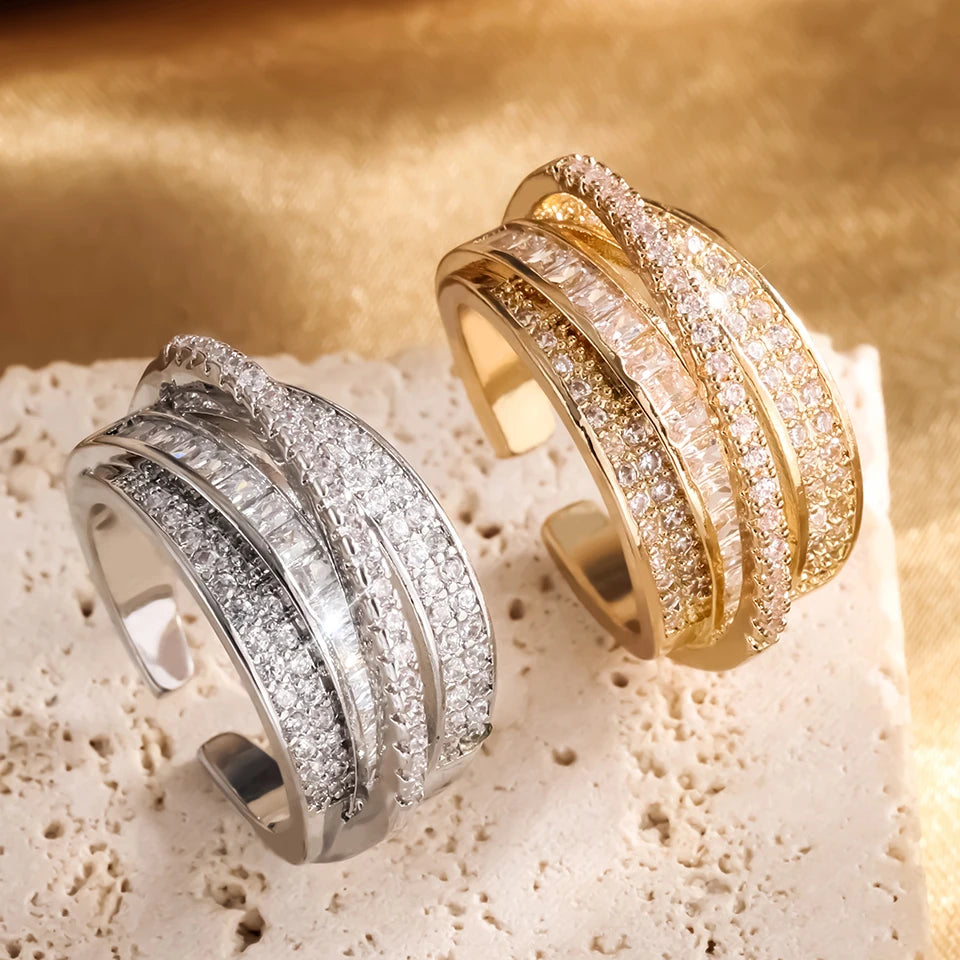 Anillo Estrella Multicapa con Circonia – Joyería de Cobre Chapada en Oro 18K para Mujer, Regalo Elegante