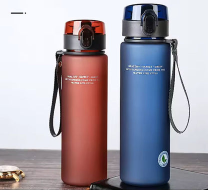 Botella Deportiva Portátil Libre de BPA | A Prueba de Fugas | 400ml / 560ml | Para Gimnasio, Viajes y Senderismo