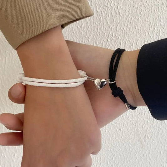 Set de 2 pulseras magnéticas de cuerda blanca y negra – Parejas, amigos o hermanos, accesorio elegante y de moda