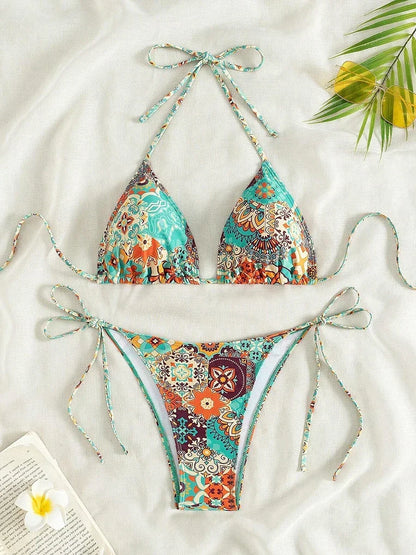 Bikini Micro Mujer 2025 | Floral Halter Thong Playa y Piscina