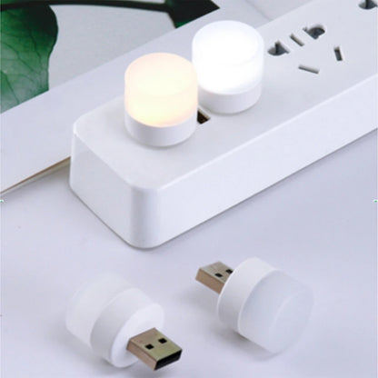 Mini Luz LED USB Portátil – Lámpara de Noche, Lectura y Decoración, Luz Cálida Protectora para Ojos