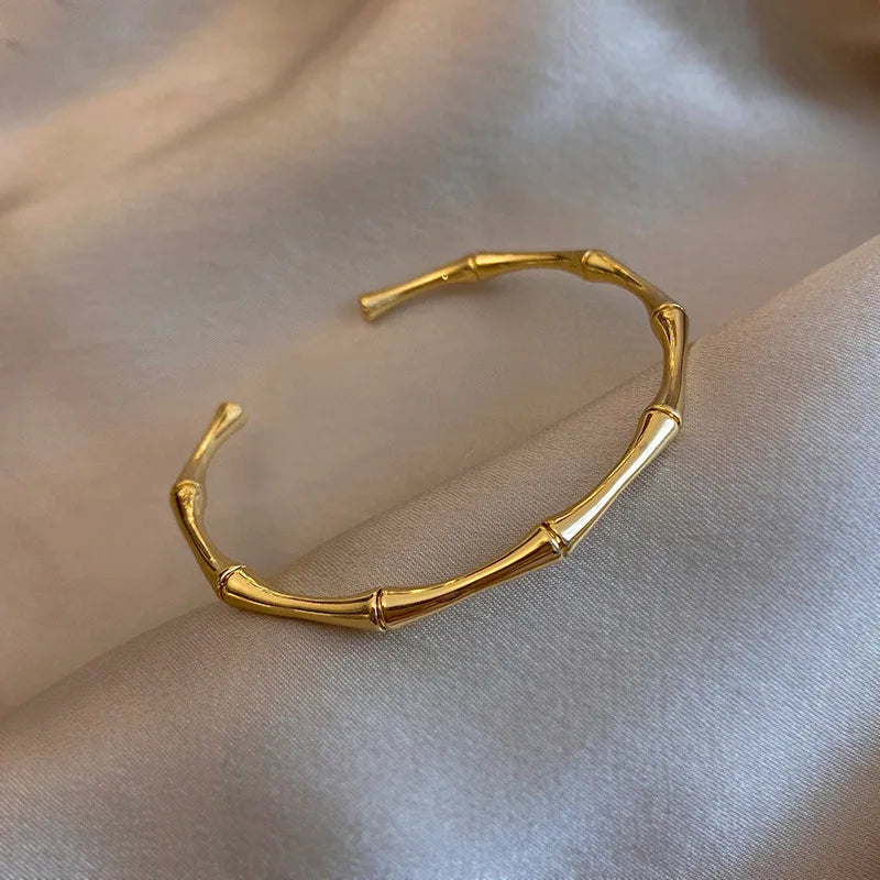 Pulsera Vintage de Acero Inoxidable – Diseño Trenzado Unisex Estilo Gótico y Streetwear