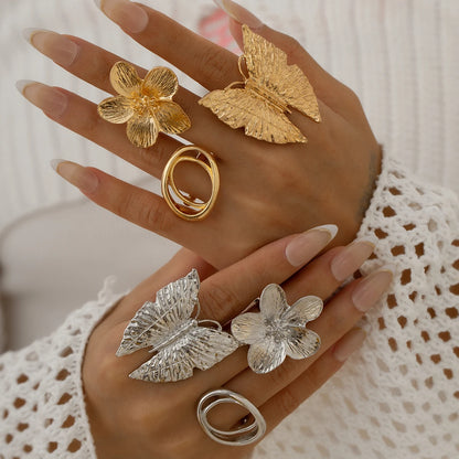 Anillo Boho Ajustable para Mujer – Diseño Creativo de Mariposas y Flores, Joyería de Moda 2025 Dorada o Plateada