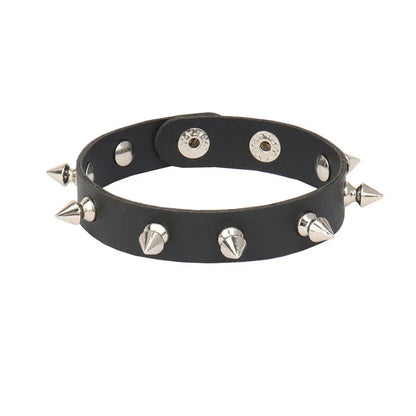 Pulsera Punk de Cuero PU con Tachuelas y Púas - Brazalete Ajustable Negro Unisex