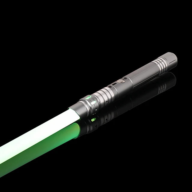 Sable de Luz RGB Metálico – Lightsaber de Juguete con Efectos Láser, Espada de Batalla y Lightstick Inspirado en Kpop
