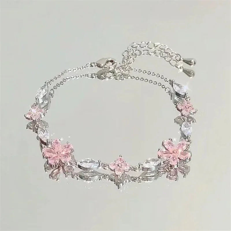 Pulsera Flor de Cerezo con Cristales Rosas – Joyería Dulce y Elegante para Mujer, Estilo Egirl de Fiesta