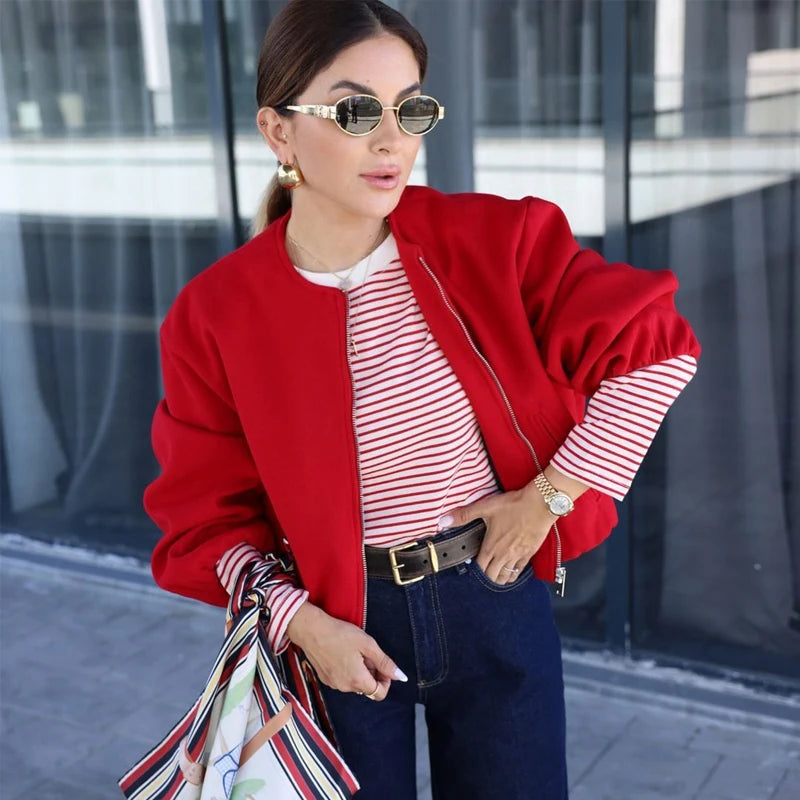 Chaqueta Bomber Roja Mujer | Corta con Cremallera Moda Deportiva Casual 2025
