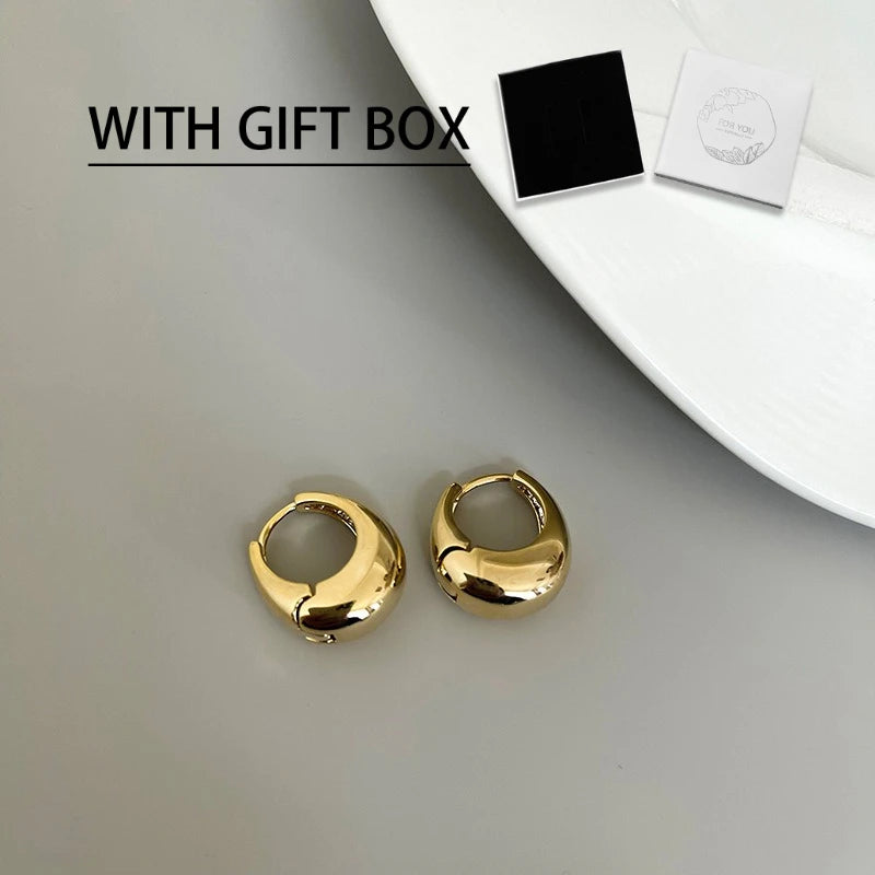 Aretes Ovalados Elegantes de Metal 3D para Mujer - Joyería Moderna para Trabajo y Ocasiones Especiales