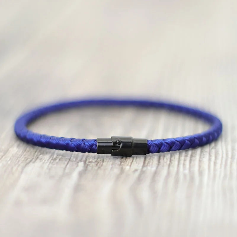 Pulsera Roja de la Suerte Unisex – Trenzada con Cuerda Keel y Micro Imán, Joyería de Pareja para Prosperidad y Protección