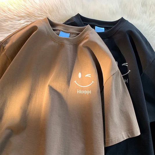 Camiseta Oversize Unisex Smiley Face | Moda Urbana Estilo Casual para Hombre y Mujer