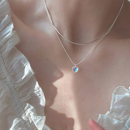 Collar Doble Capa con Mariposa Brillante – Cadena Delicada para Mujer, Joyería Elegante