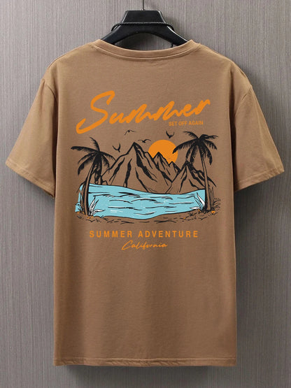 Camiseta Hombre 2025 | “Off Again Adventure” Estilo Verano Casual Oversize